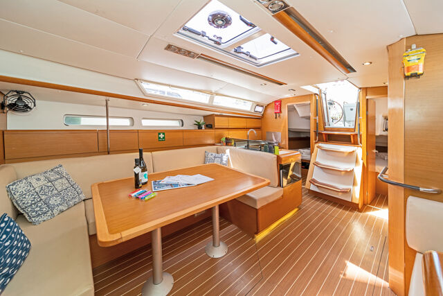 Sun Odyssey 439 Marina I